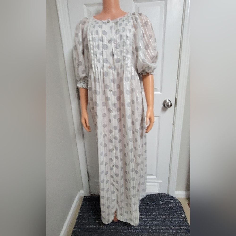 Vintage Christian Dior Lounge Wear Polka Dot Babydoll Dressing Gown. - Picture 4 of 16